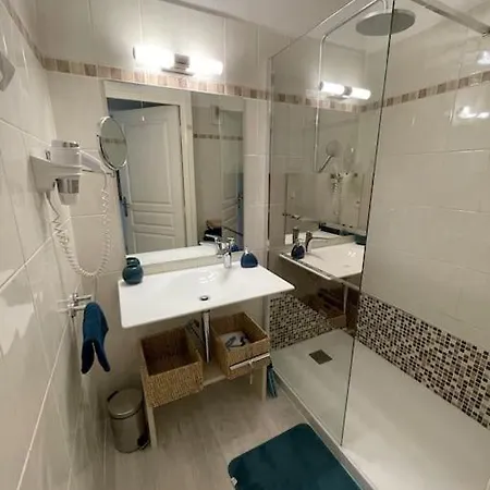 Appartement Cote D'azur- Les De Robinson *