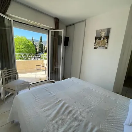 Cote D'azur- Les De Robinson *